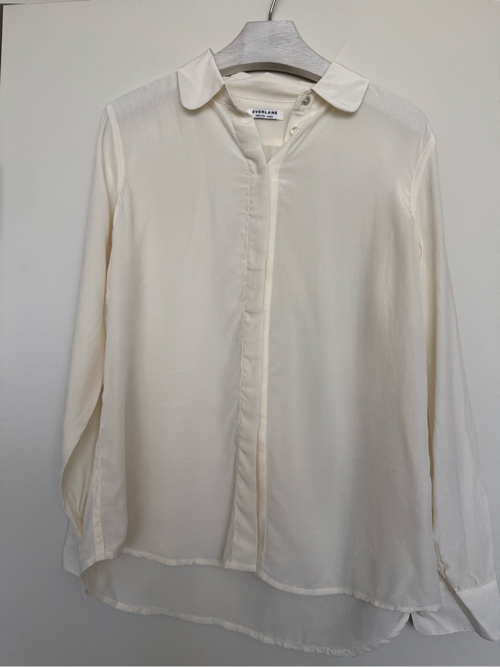 Everlane Silk Off-white Cream Collar Button-Down Shirt S